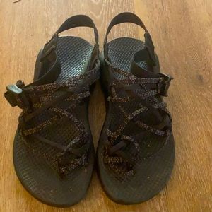 Chacos size 6